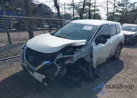 2021 Nissan Rogue Sv Intelligent Awd z USA, uszkodzony, nr VIN 5N1AT3BB4MC755647